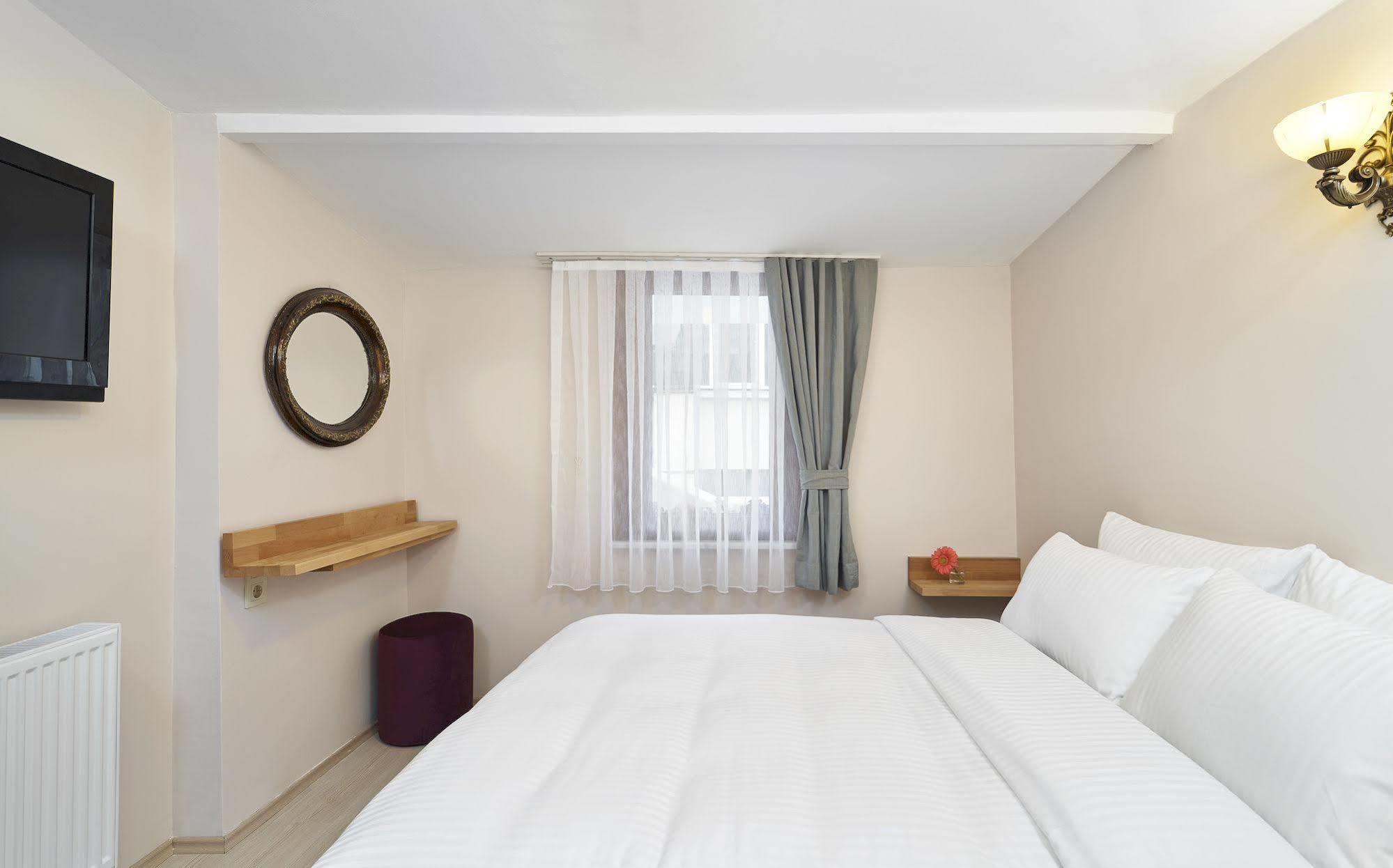 Euroistanbul Hotel Buitenkant foto